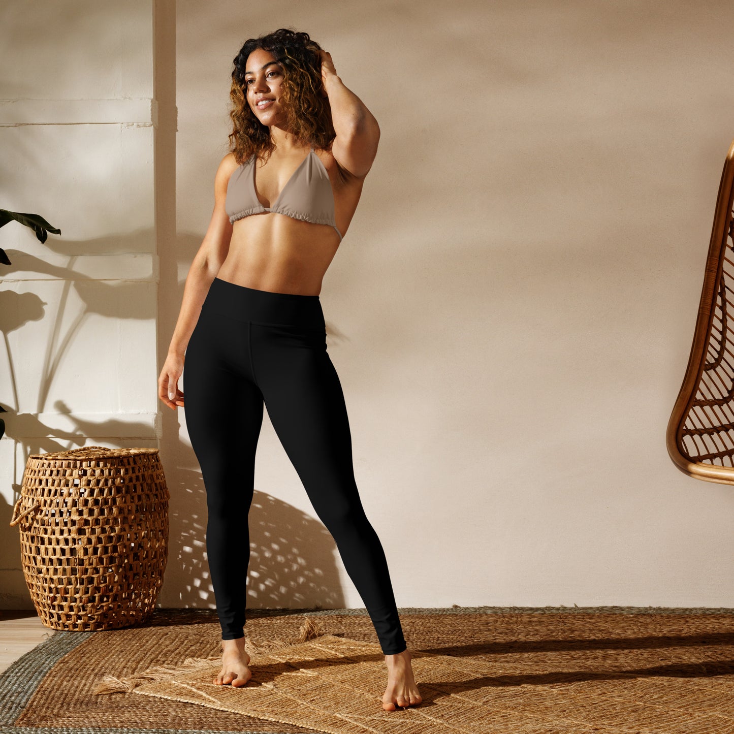 Black Yoga Leggings - Another Bodega